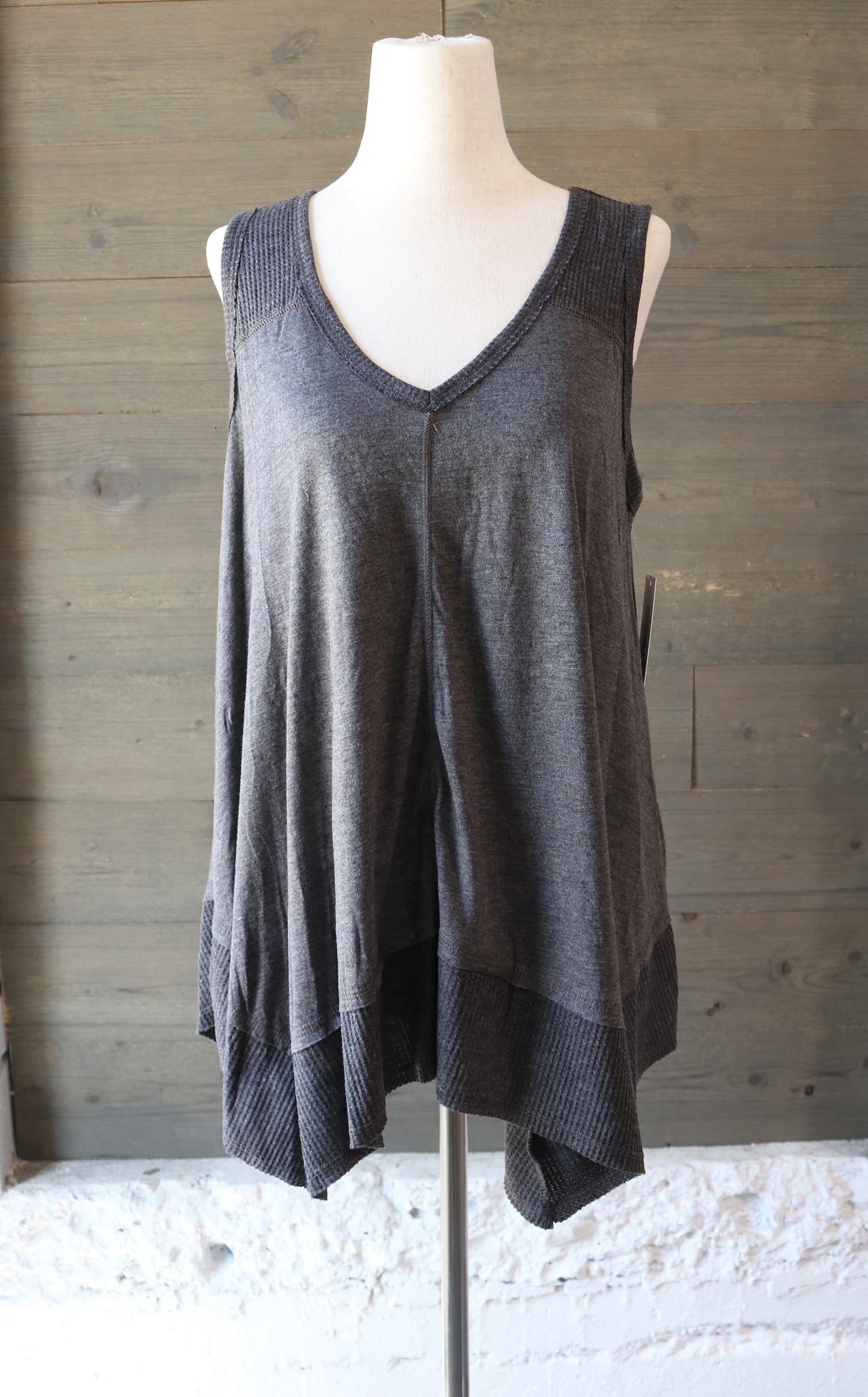 Charcoal Mixed Thermal Tank