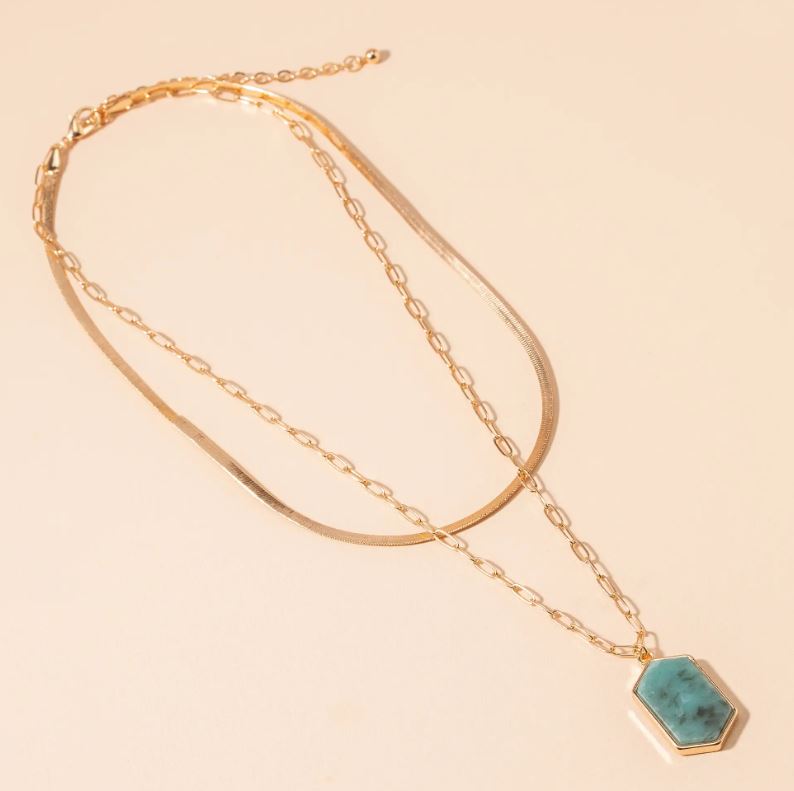 Layered Stone Pendant Necklace