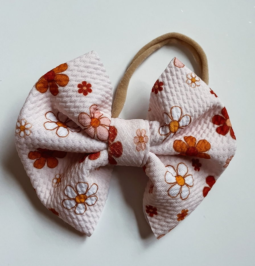Daisy Flower Wall Headband + Baby Bow Holder – Knotified