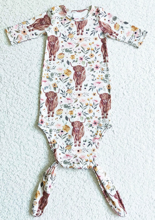 Newborn Cow And Flower Short Sleeve Tie Gown