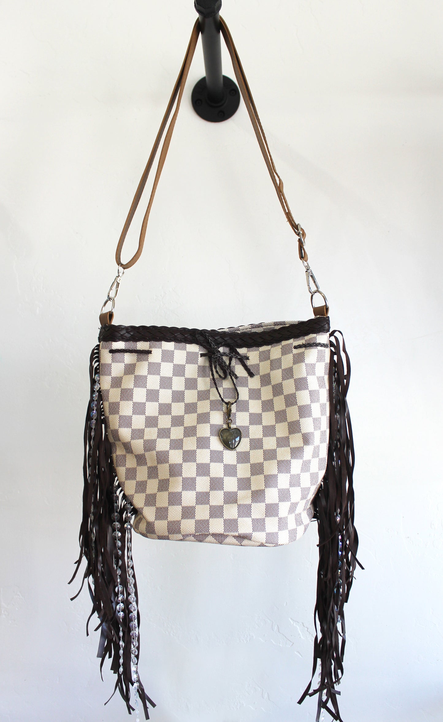 White Checkered Tassel Bucket Bag
