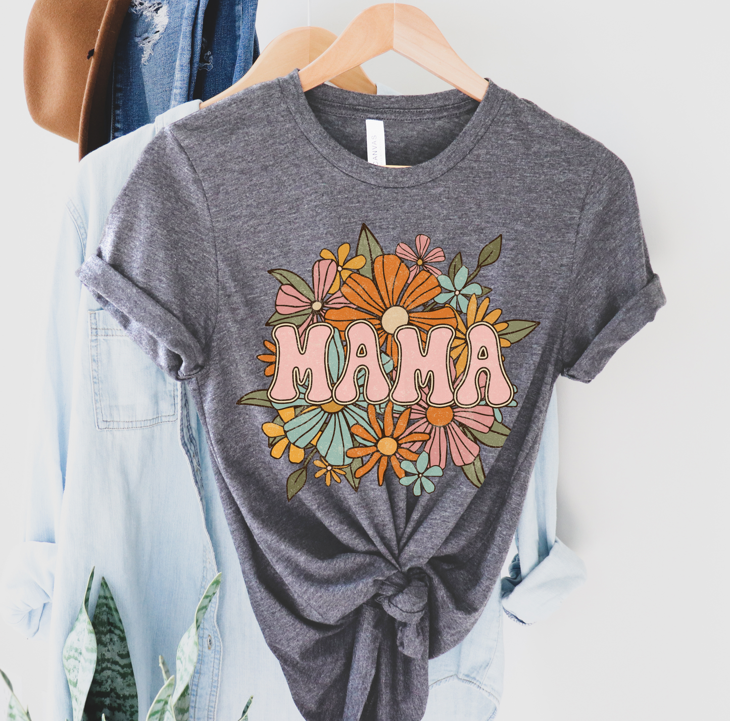 Mama Retro Flowers Tee